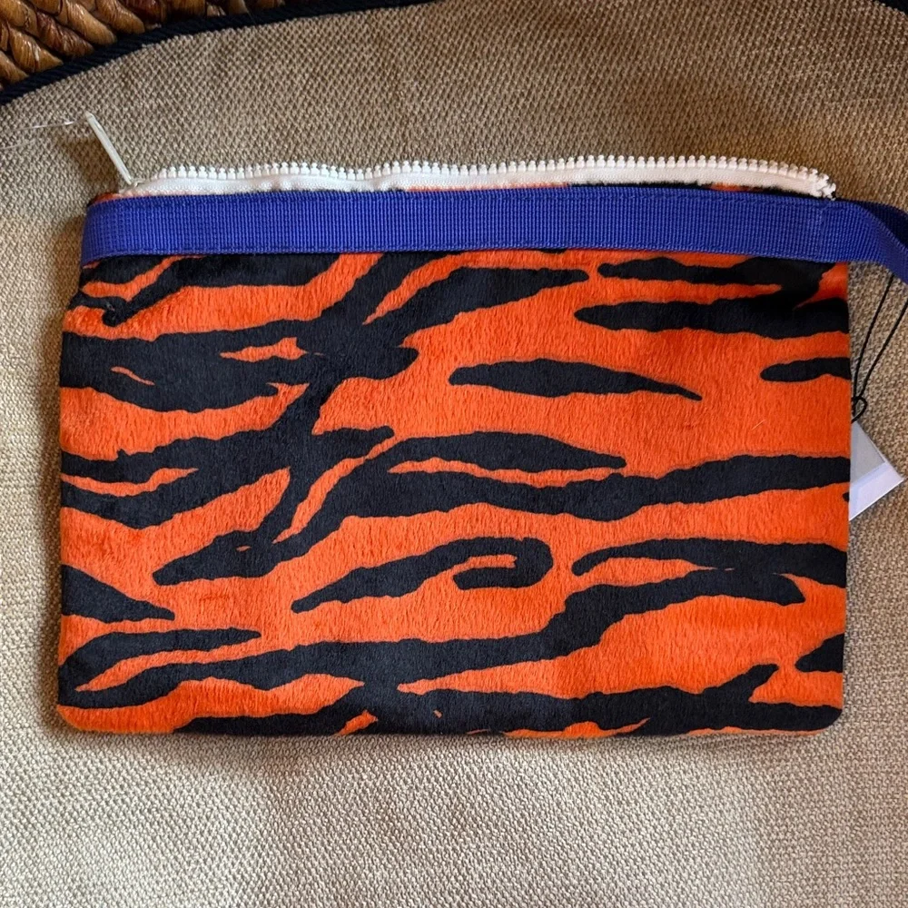 Herschel Supply Company Tiger Stripe Pouch - Picture 7 of 7